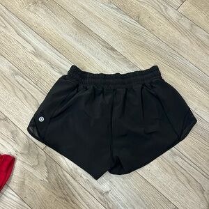 Lulu lemon hotty hot shorts